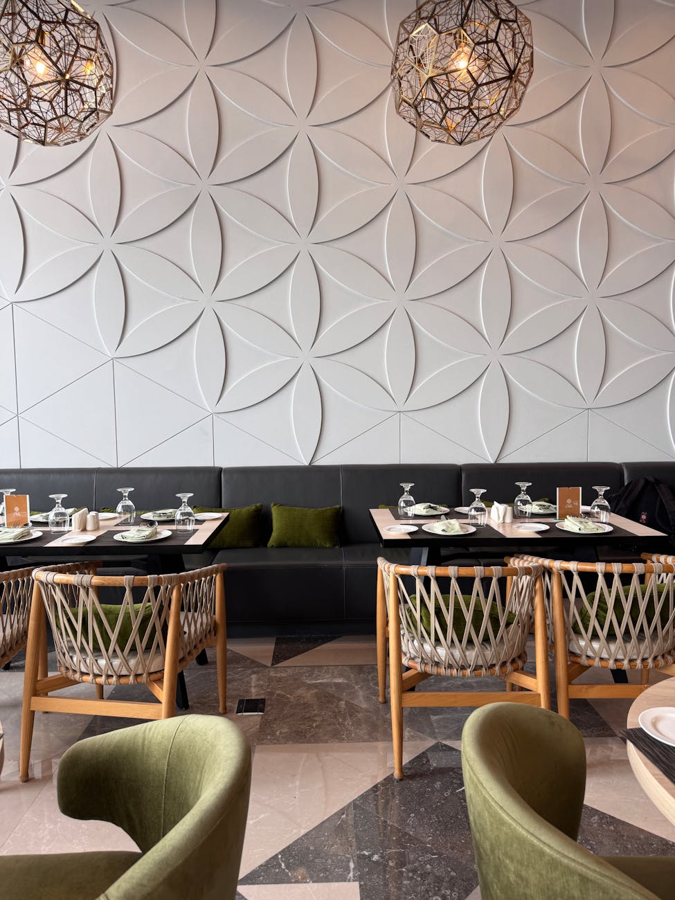 Contemporary wall decoration with modern panels and textures